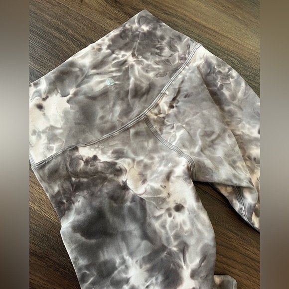 Lululemon Align High-Rise 25" - Diamond Dye Mink Bery Lunar Rock Shadow Grey - Picture 5 of 6